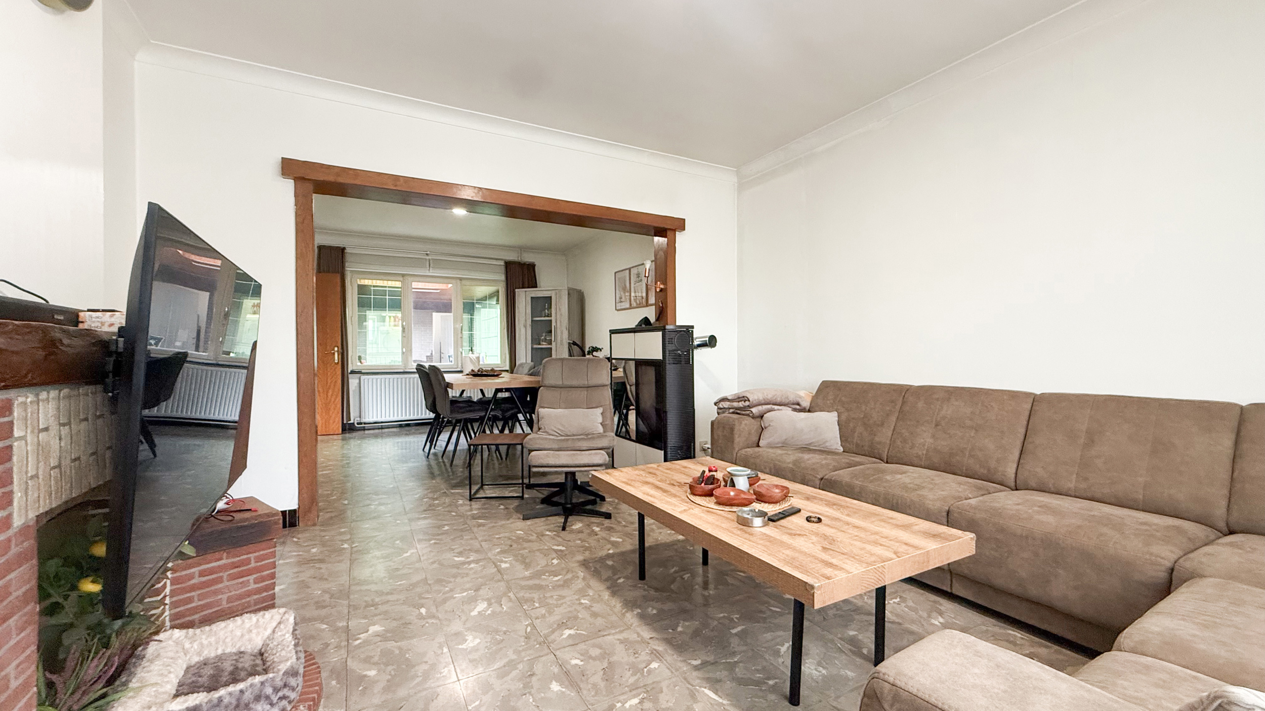 Ruime open woning met veranda en tuin te Helchteren! - foto 4