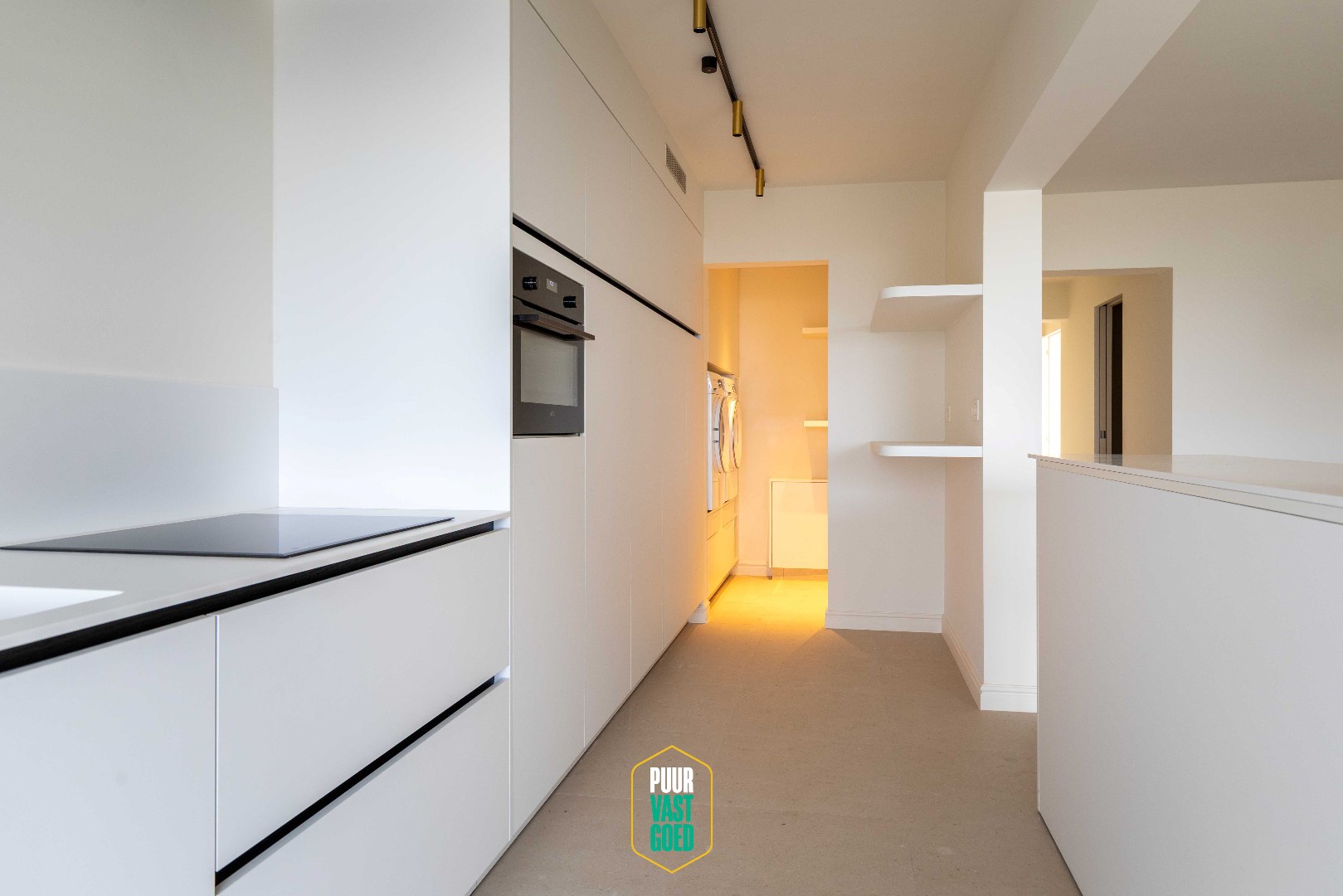 Ruim gerenoveerd en gemeubeld appartement voor tijdelijke verhuur - foto 5