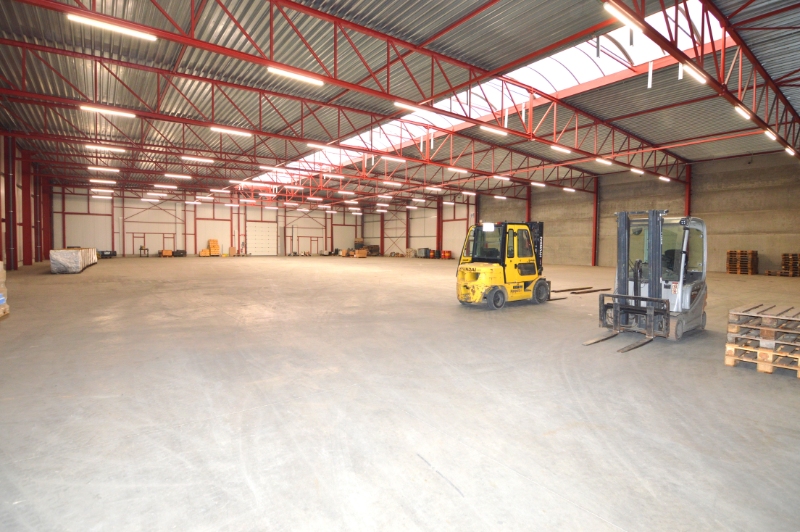 Magazijn en kantoorruimten in Putte - foto 3