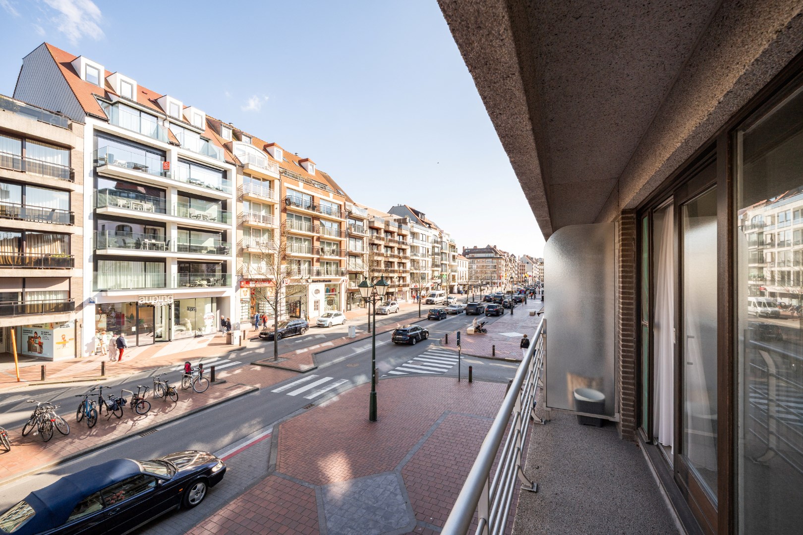 Spacieux studio avec terrasse - photo 2