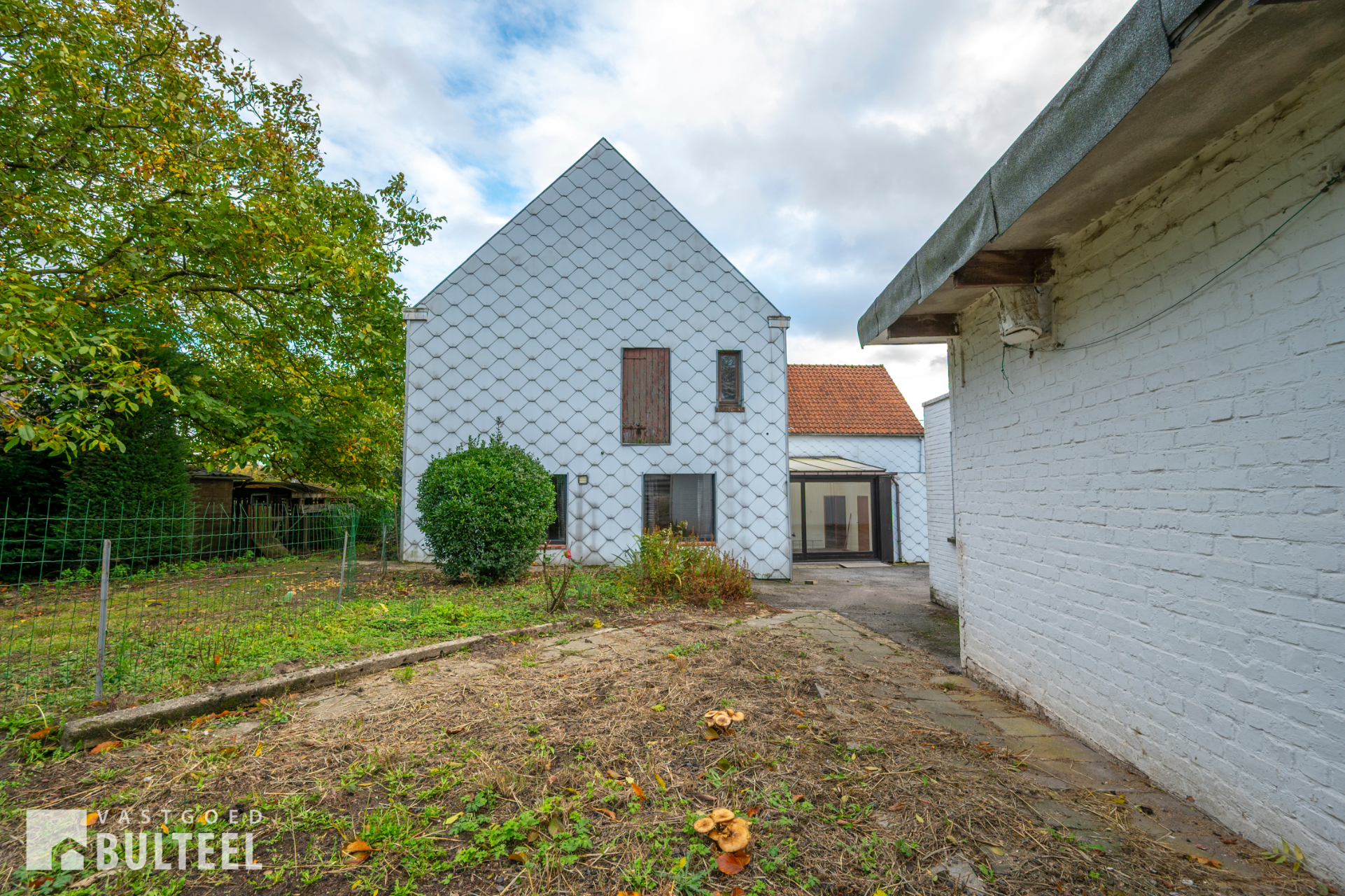 Te renoveren woning of projectgrond op toplocatie! - foto 5