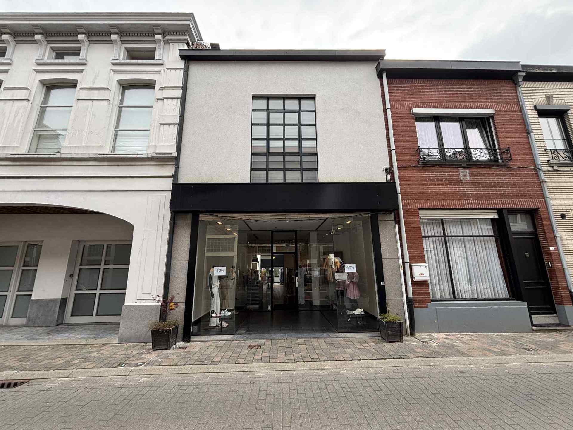 Commercial for rent in Wetteren - photo 1