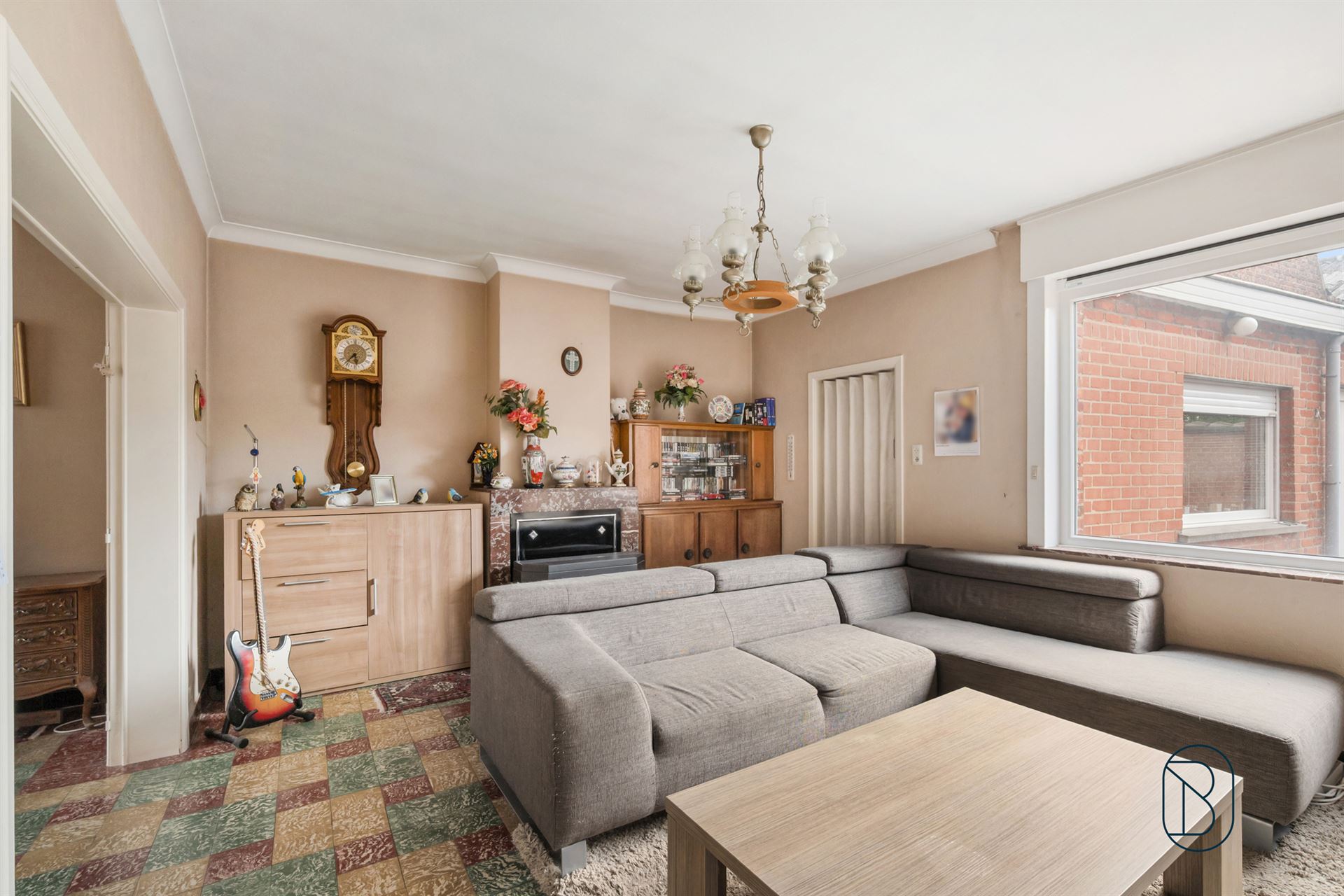 Te renoveren gezinswoning met 3 slaapkamers en grote tuin! - foto 5