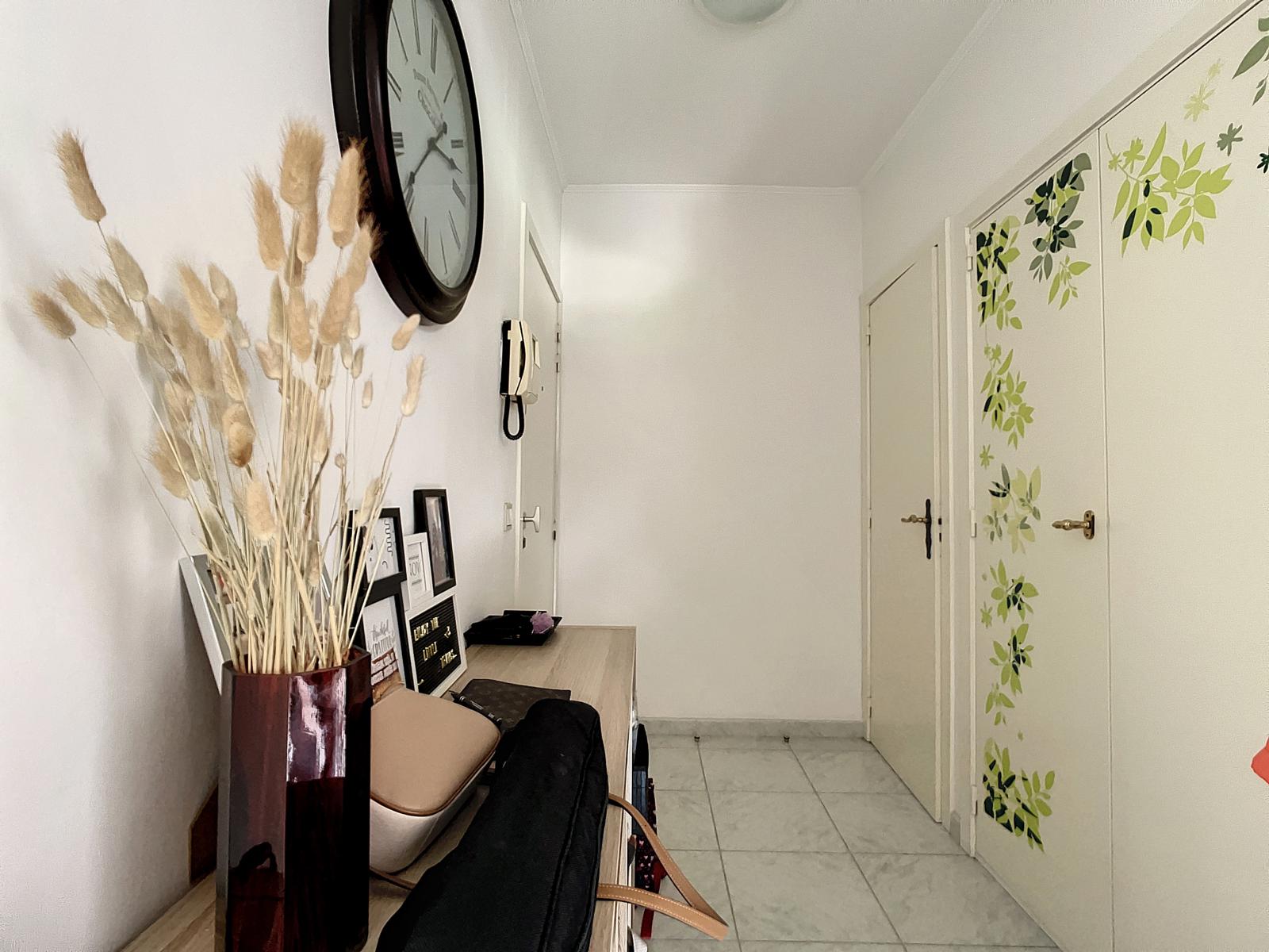 Aangenaam appartement met terras - tram 39 - foto 4