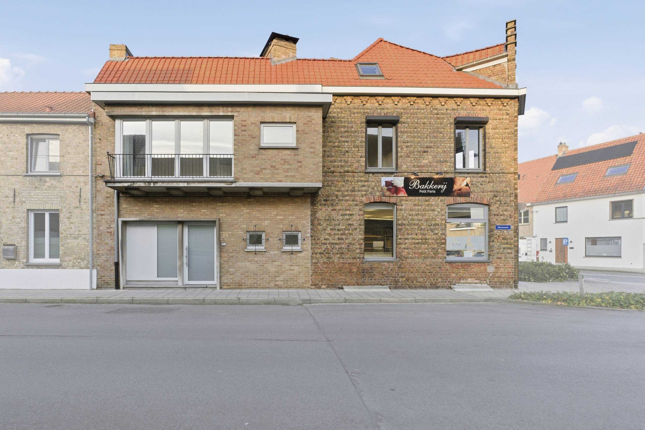 Te koop: handelspand met woonst in het centrum van Veurne - foto 3