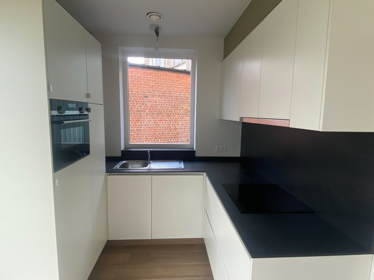 Gelijkvloers appartement met 2 slaapkamers - foto 5