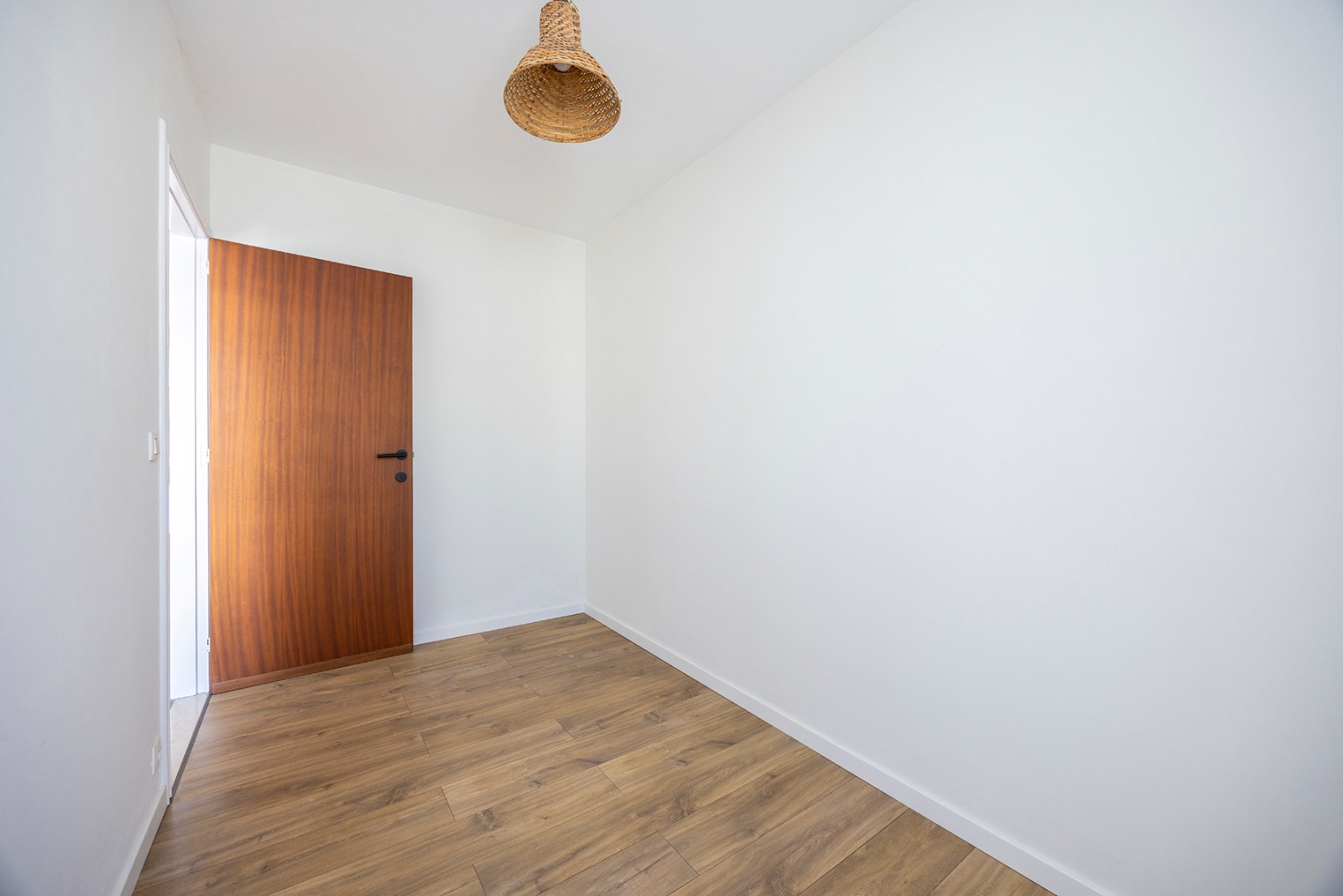 Apartment for rent in Antwerp with 2 bedrooms - photo 4
