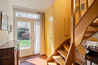 Gelegen op een toplocatie, in een rustige en groene omgeving op wandelafstand van de Kalmthoutse Heide, bevindt zich deze vrijstaande, ruime woning...