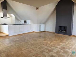 Luxe penthouse met zicht op kathedraal, 2 terrassen en autostaanplaats in hartje Turnhout.Welkom in dit unieke penthouse, gelegen in het gebouw dat...