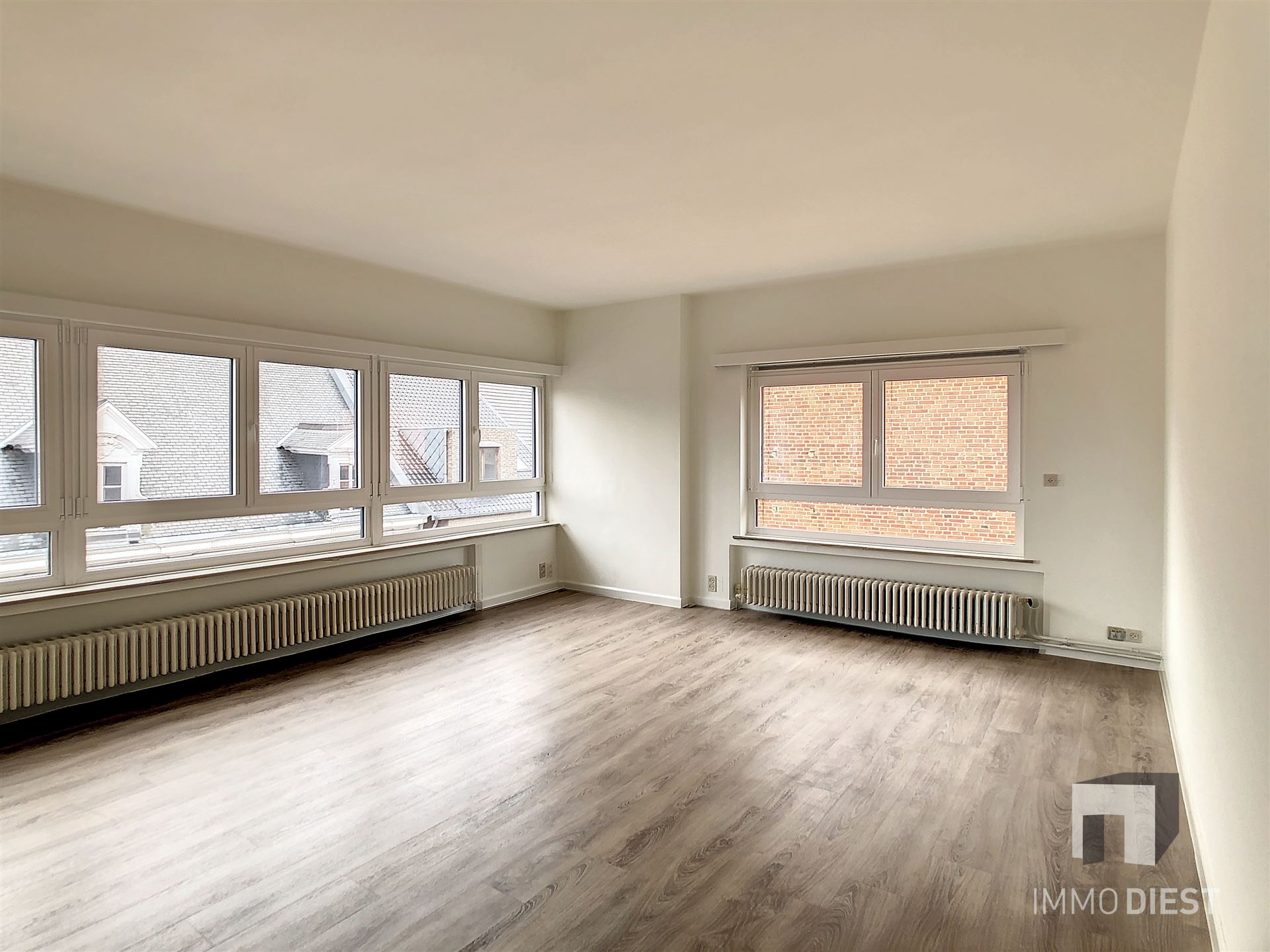 Zeer ruim appartement in het centrum van Diest - foto 2