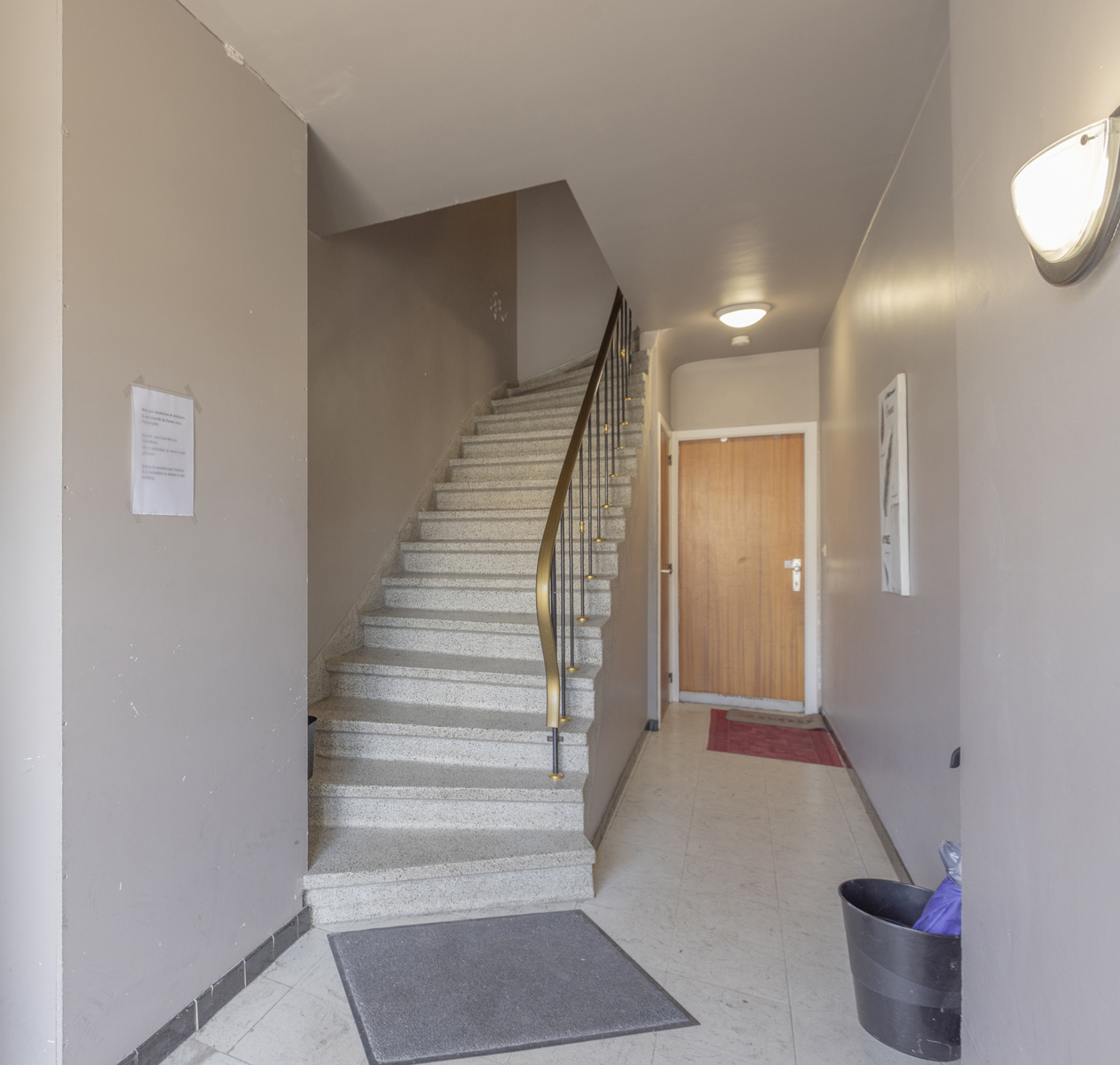 Opbrengsteigendom met 4 appartement met garage - foto 3