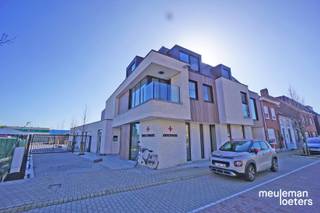 Garage à louer à Oostkamp