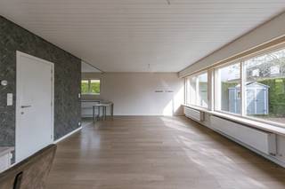CONTACT: Hanne op 0478 65 88 15 of via hanne@vicusvastgoed.beEPC-score: CCharmante woning met moderne accenten en veel potentieel!Deze recentelijk,...