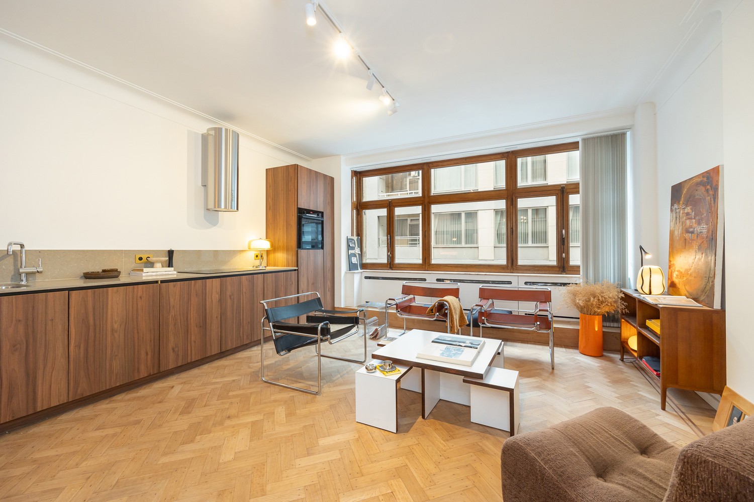 Instapklaar designappartement aan het Stadspark – tijdloze elegantie in hartje stad - foto 1
