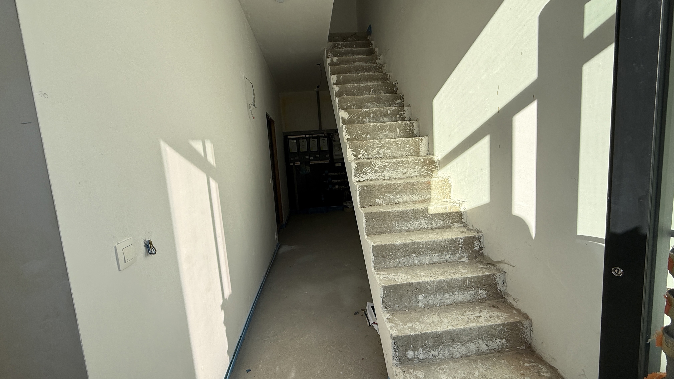 Handelspand met twee appartementen - foto 5