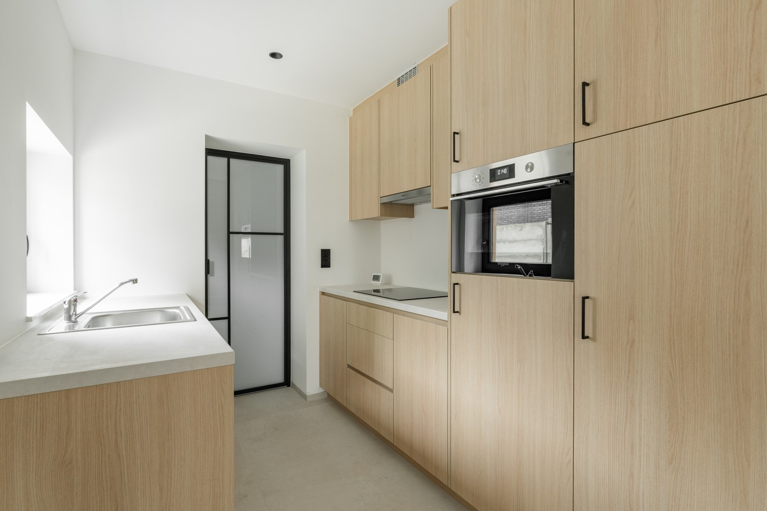 Leuke gerenoveerde en instapklare woning  met 2 slaapkamers - foto 5