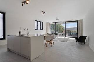 Veurne, de nieuwe bruisende trekpleister van de Westhoek, met zijn volledig nieuwe stadsdeel aan het suikerpark. De combinatie van vernieuwing...