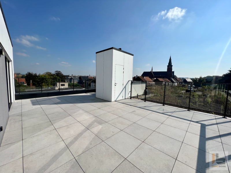 Klassevolle appartementen met terras op de Grote Markt van Ronse - foto 1