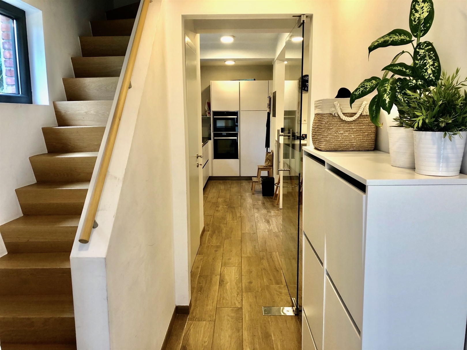 Renovated house with 3 bedrooms and cozy terrace! - photo 3