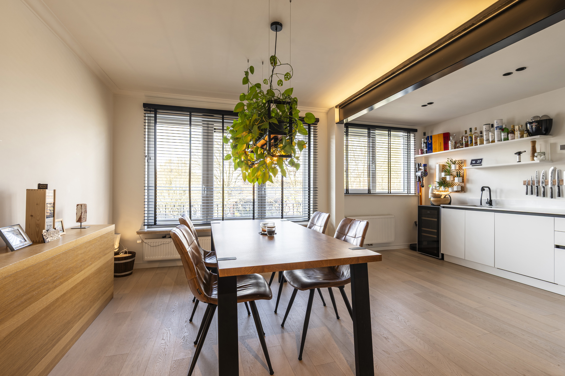 Luxe appartement in centrum met Label A en 2 garageboxen . - foto 4