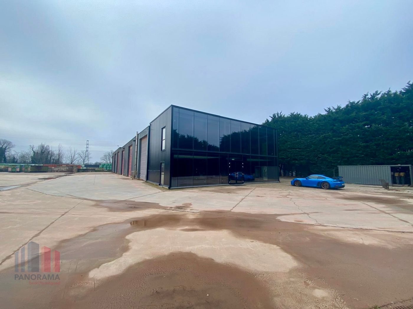 1.387 m² BEDRIJFSGEBOUW OP TERREIN VAN 8.868 m² - foto 4