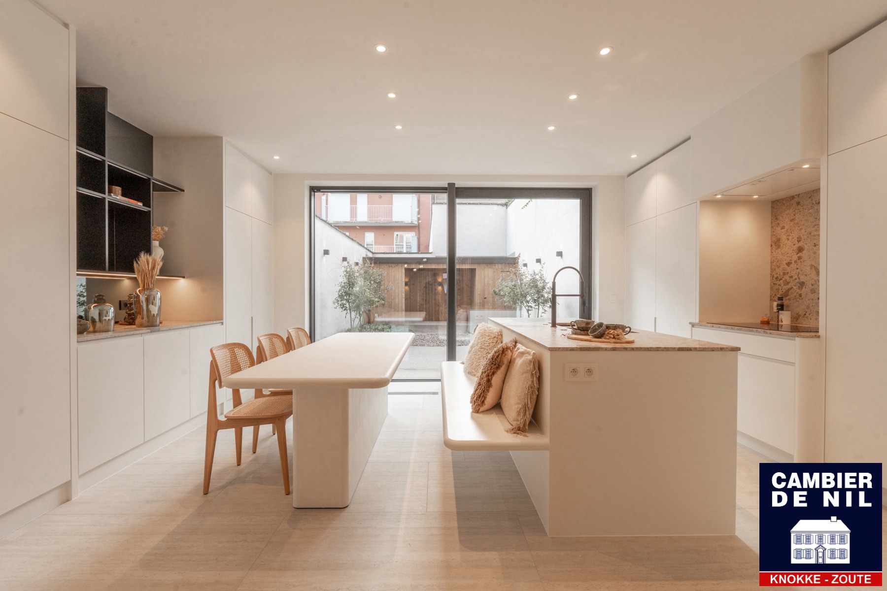 Prachtige renovatie op een heel centrale ligging te Knokke - foto 3