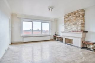 Appartement déjà économe en énergie mais à rafraîchir à vendre dans la Slachthuisstraat au centre d'Ypres. L'appartement dispose de 2 chambres, de...