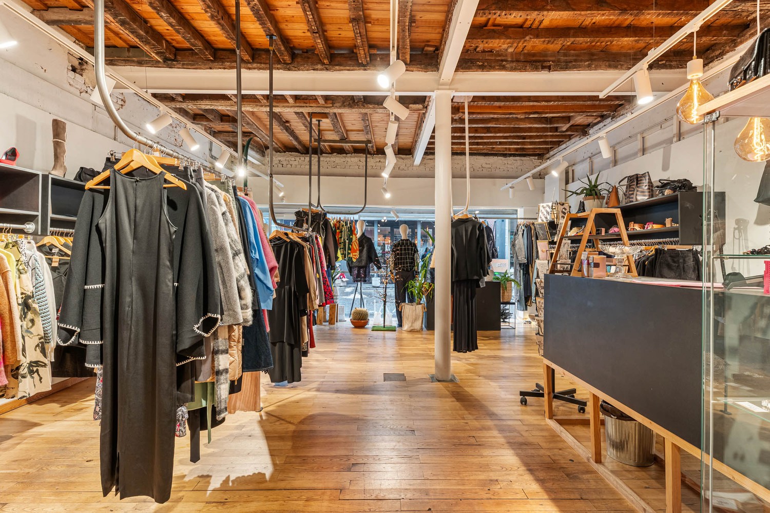 Trendy handelspand op top-ligging Diestsestraat ! - foto 2