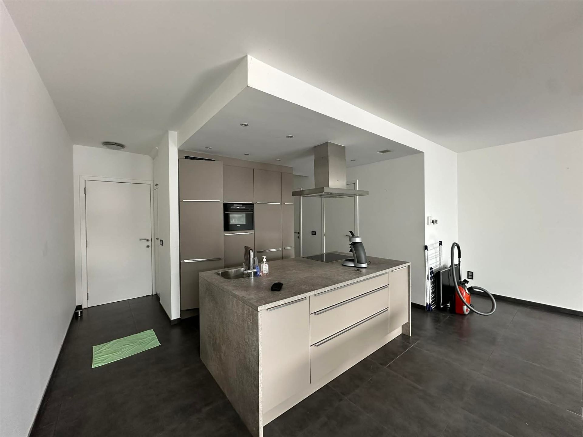 Ruim GLV appartement met 1 slaapkamer en tuin. - foto 3