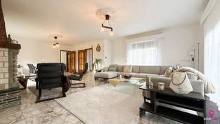 Bij ImmoFusion 7/7 “open huis” : klik op onze 3D-TOUR.Ervaar vastgoed alsof je er zelf doorloopt!Welkom in deze charmante, instapklare woning in de...