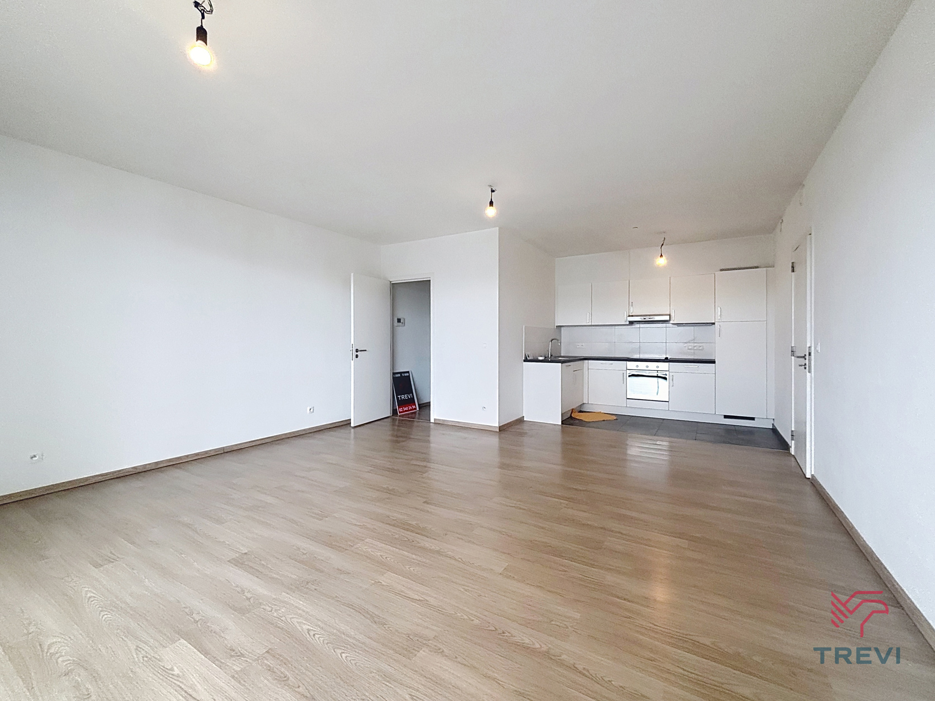 Apartment for rent in Evere with 2 bedrooms - photo 1