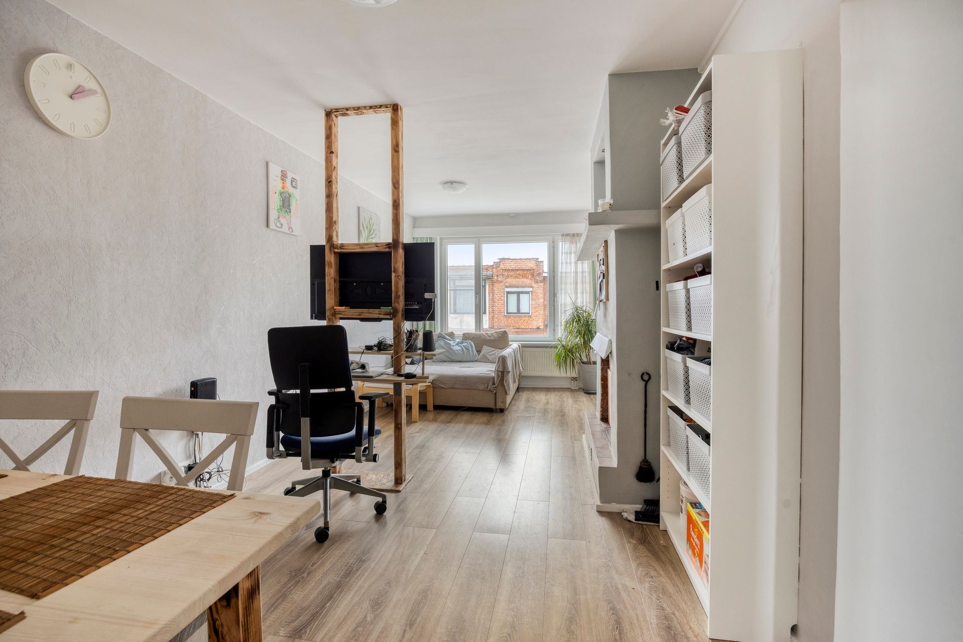 Instapklaar bovenhuis met 3 slpks, 2 badk en tuin - foto 2