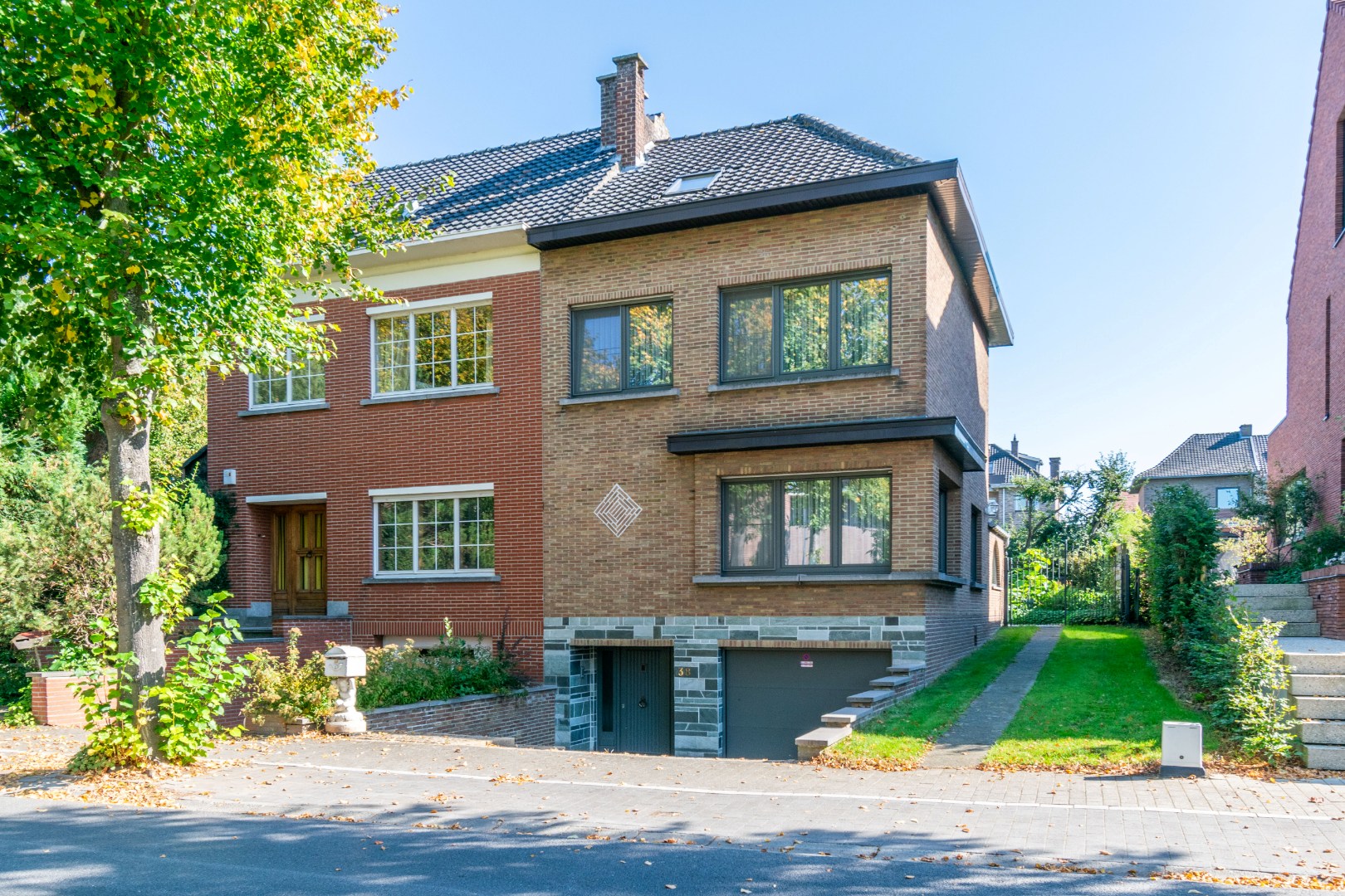 House for sale in Halle