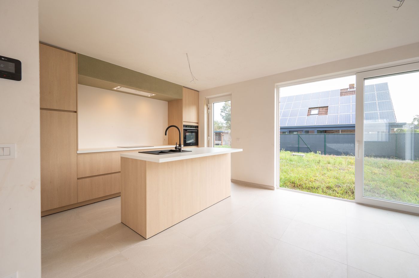Moderne halfopen nieuwbouwwoning te Sijsele - foto 3