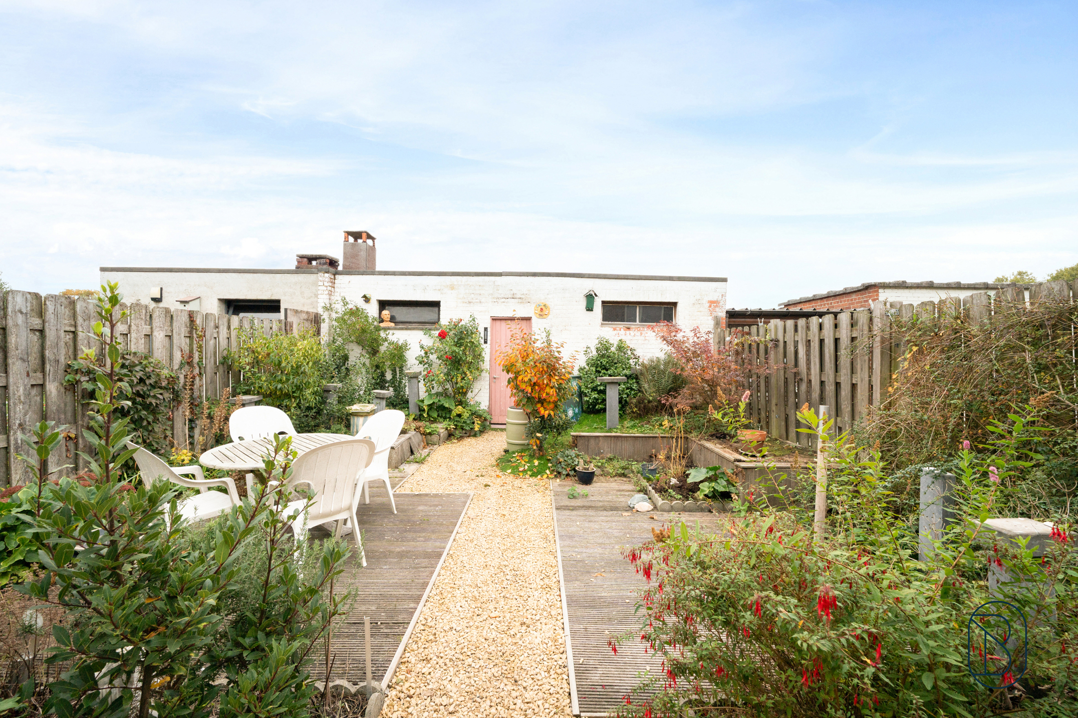 Ruime gezinswoning met 4 slk, garage &amp; tuin in rustige buurt - foto 5