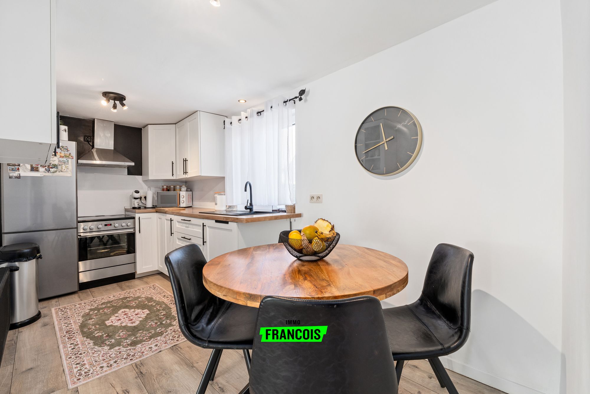 Instapklare halfopen bebouwing met 3 slaapkamers en oprit te Eeklo - foto 5