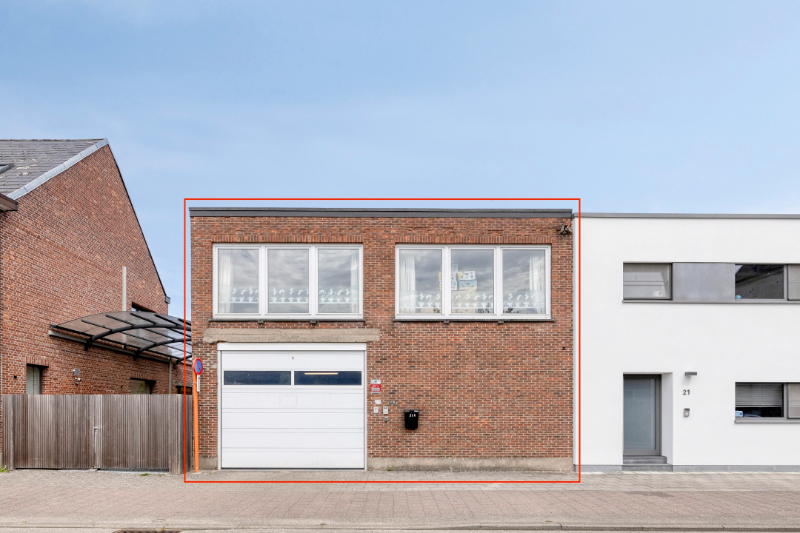 Woonhuis met magazijn - foto 1