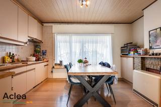 Deze onderhouden woning vinden we terug in het dorp van Watervliet. De woning is instapklaar en uiterst geschikt als starterswoning...