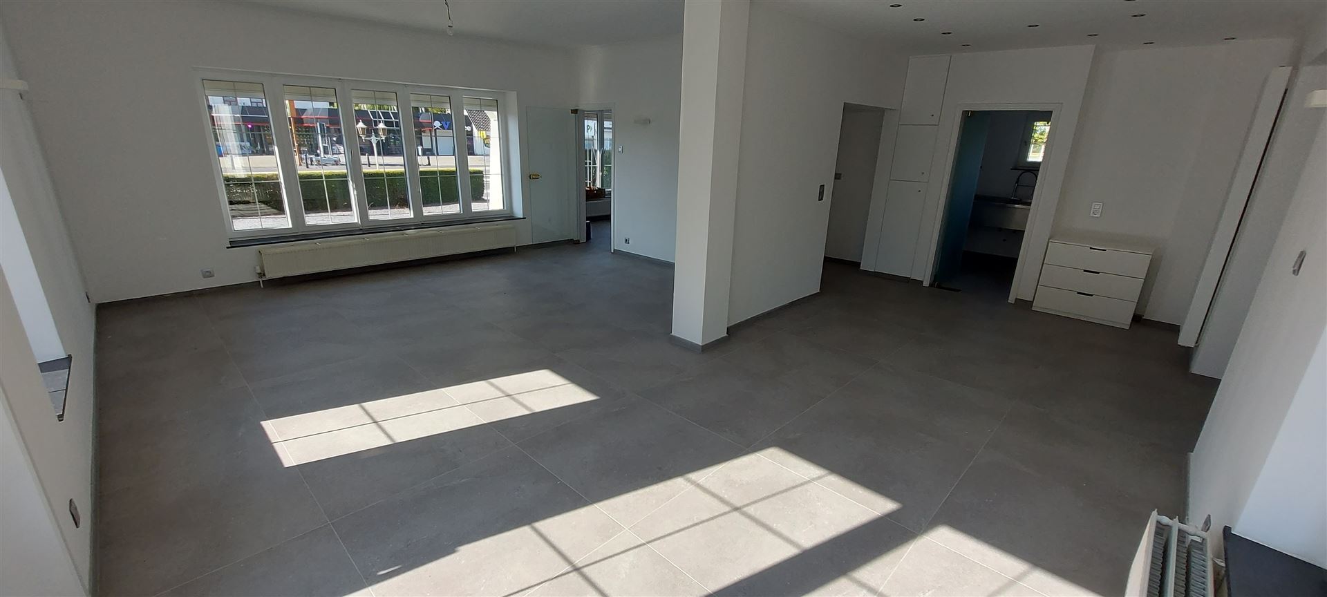 Handelsruimte met woonst - foto 4