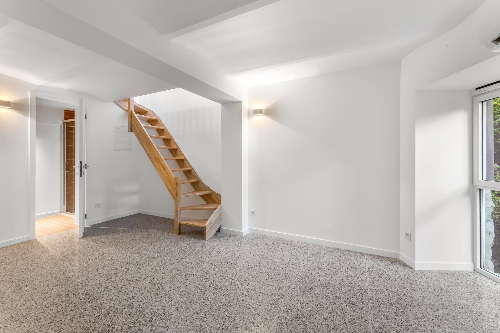 Prachtig gerenoveerd appartement! - foto 4