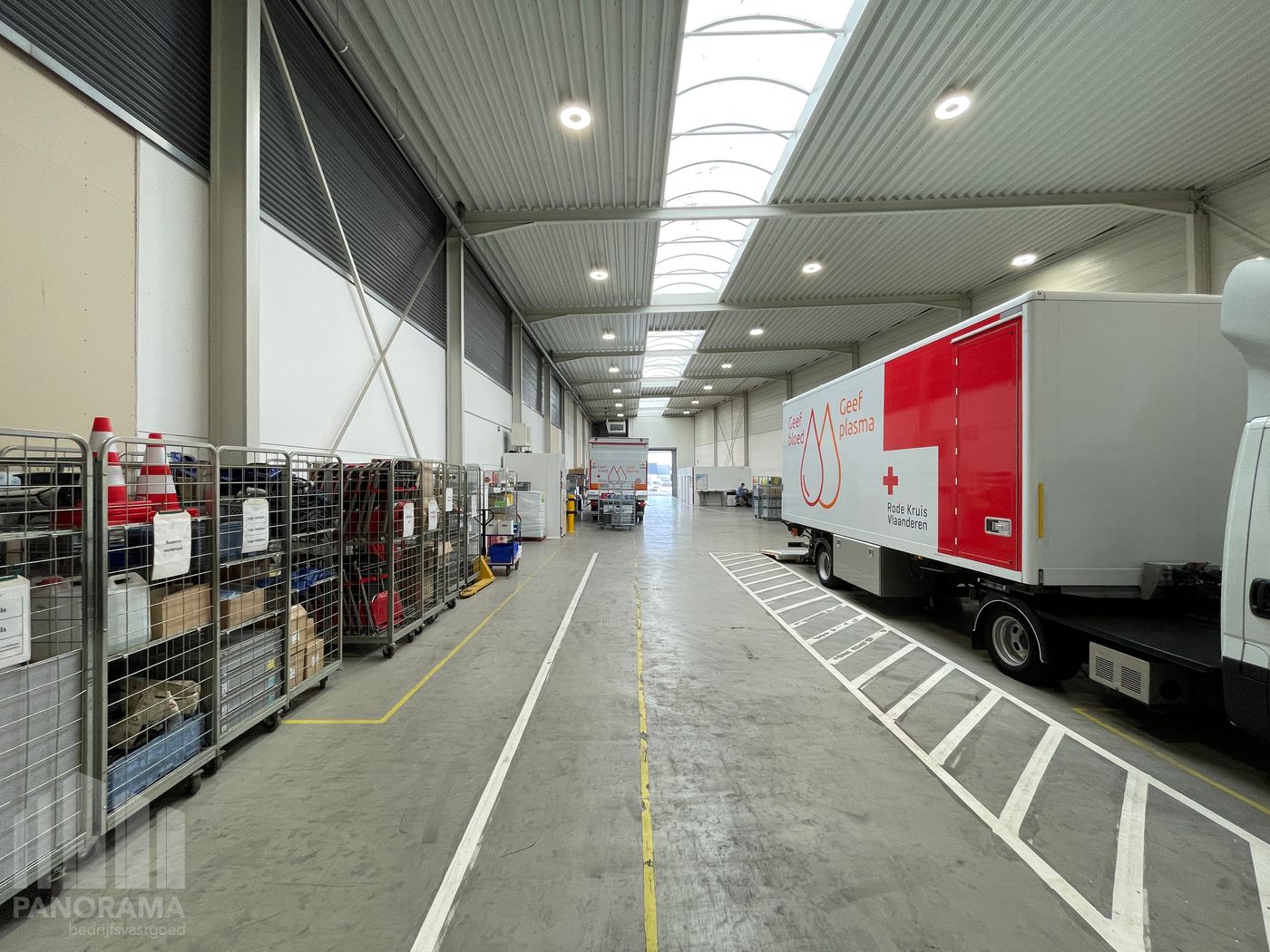 Magazijnruimte van 730 m² te huur langs Beversesteenweg te Roeselare - foto 5