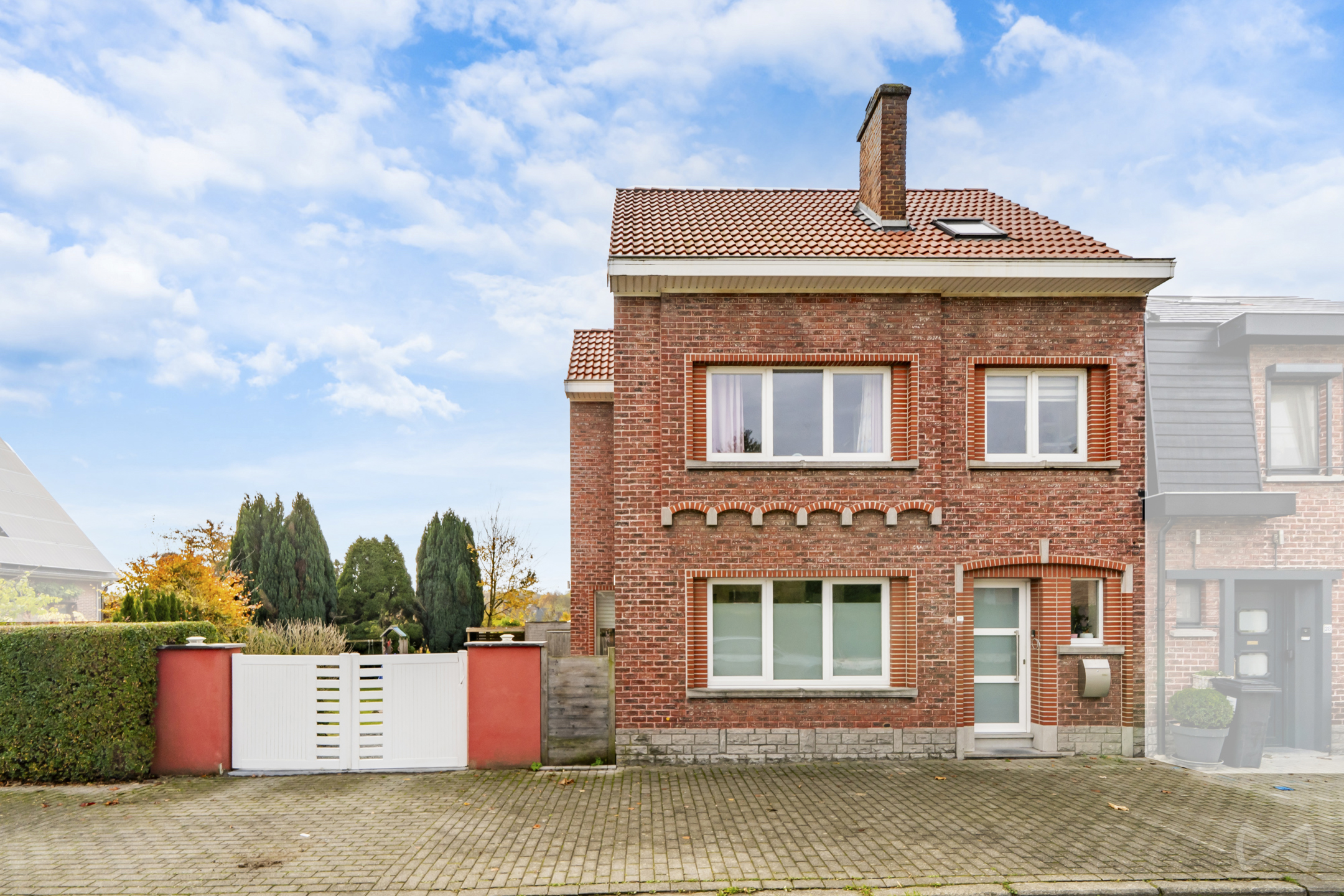 TE KOOP IN HERNE – CHARMANTE WONING MET TUIN EN PARKING - foto 1