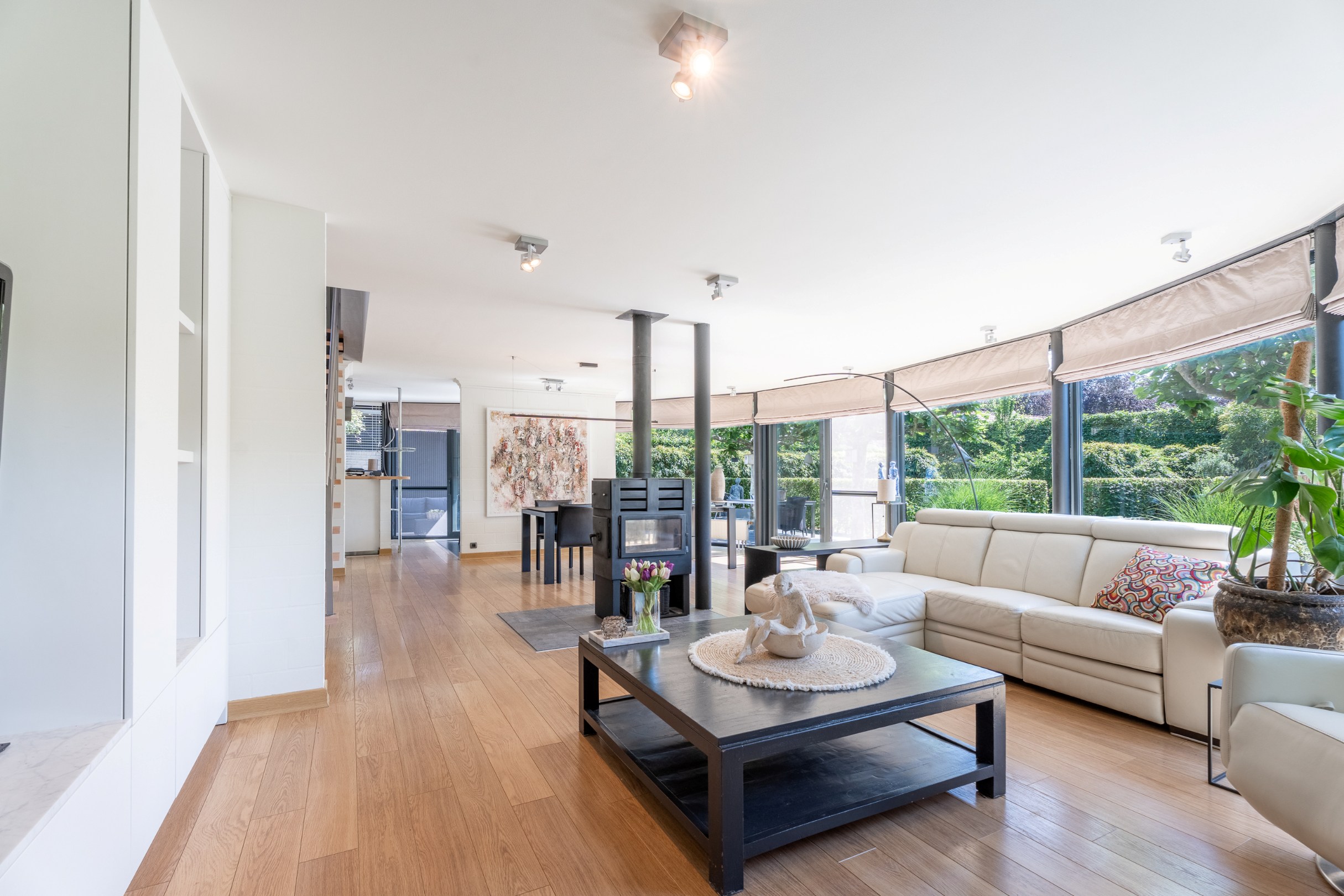 EXCLUSIEVE VILLA OP RUSTIGE LOCATIE IN WIELSBEKE - foto 4