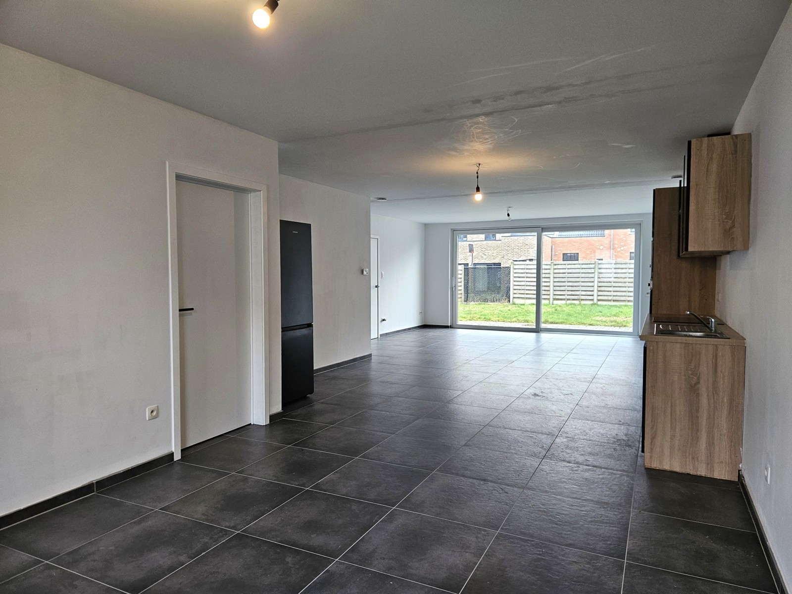 Recente woning met 4 slaapkamers en tuin - foto 2