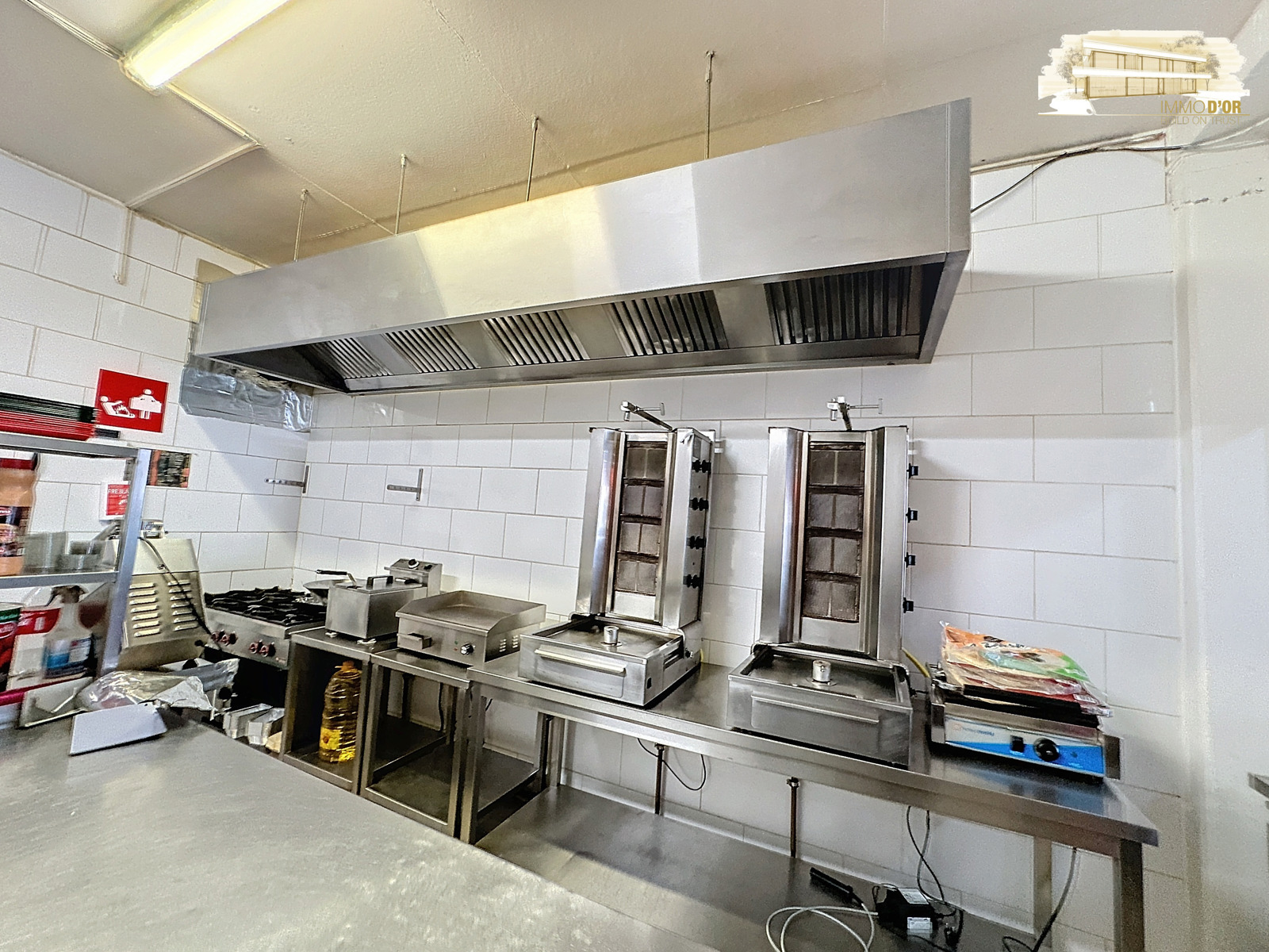 Zeer ruim handelspand te koop In hartje Brasschaat - foto 4