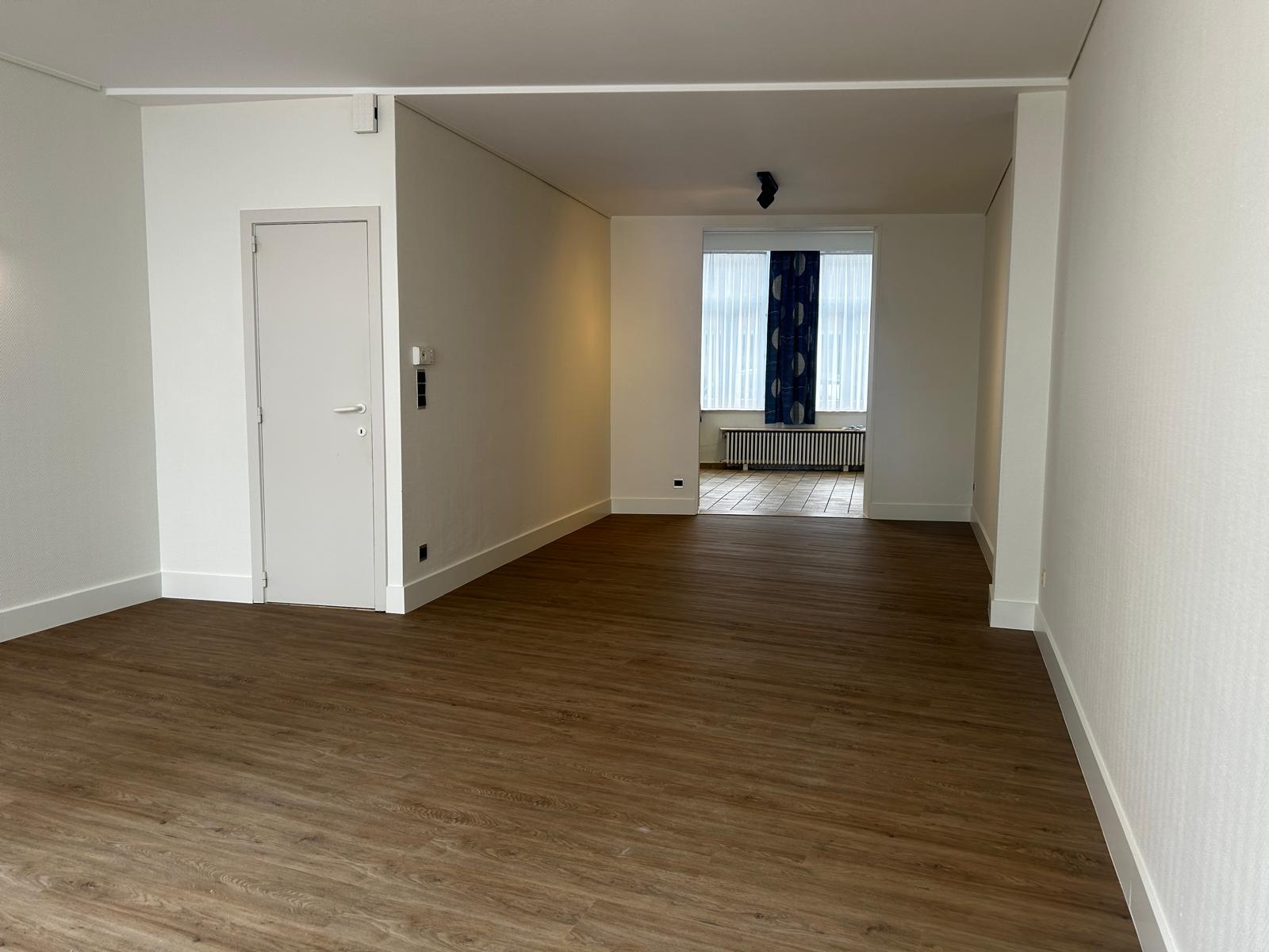 Gezinswoning in centrum Veurne te huur - foto 4