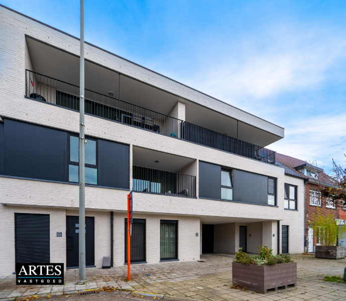 Recent appartement met 3 slaapkamers en ruim terras - foto 2