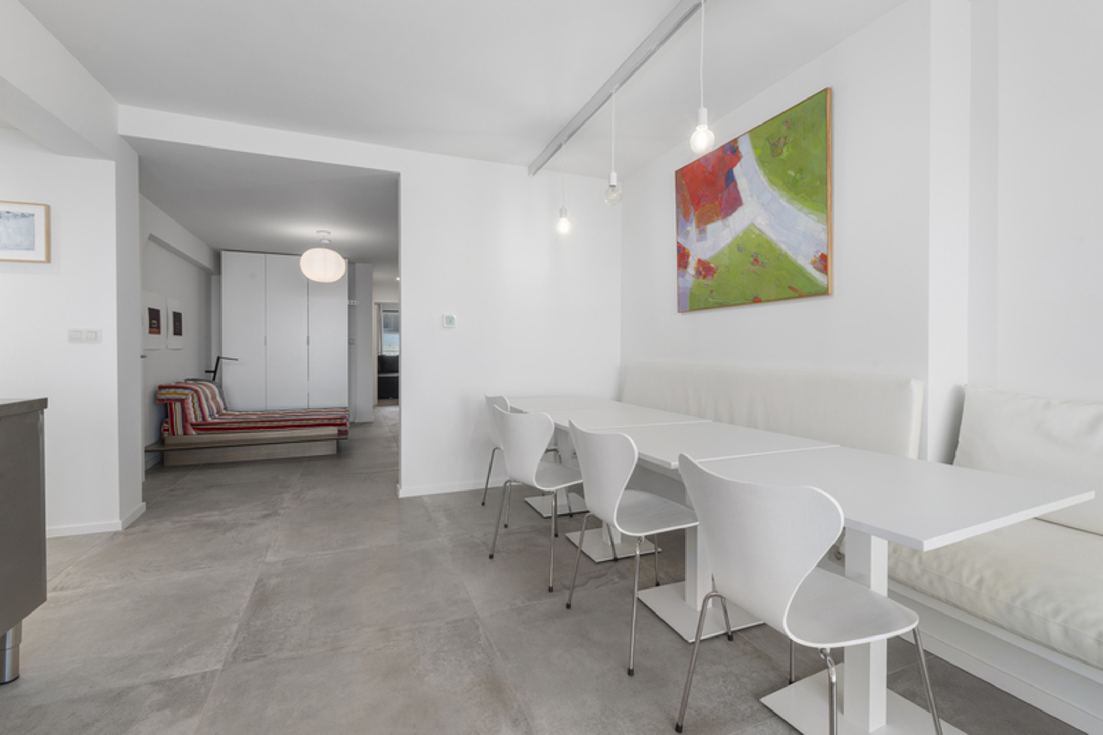 Gerenoveerd appartement met frontaal zeezicht in Oostende - foto 4