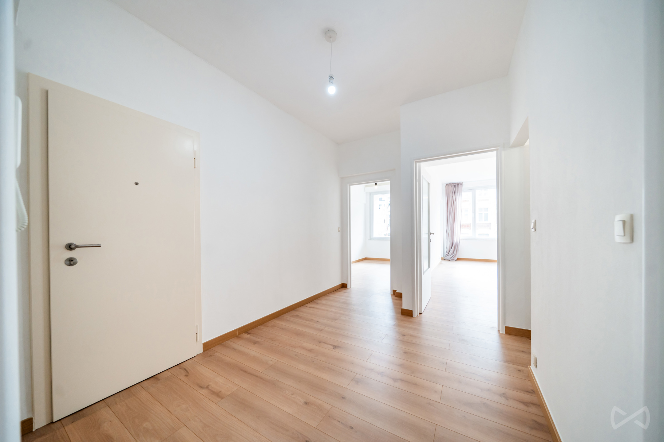 Elsene - Mooi gerenoveerd appartement met 2 slaapkamers - foto 5