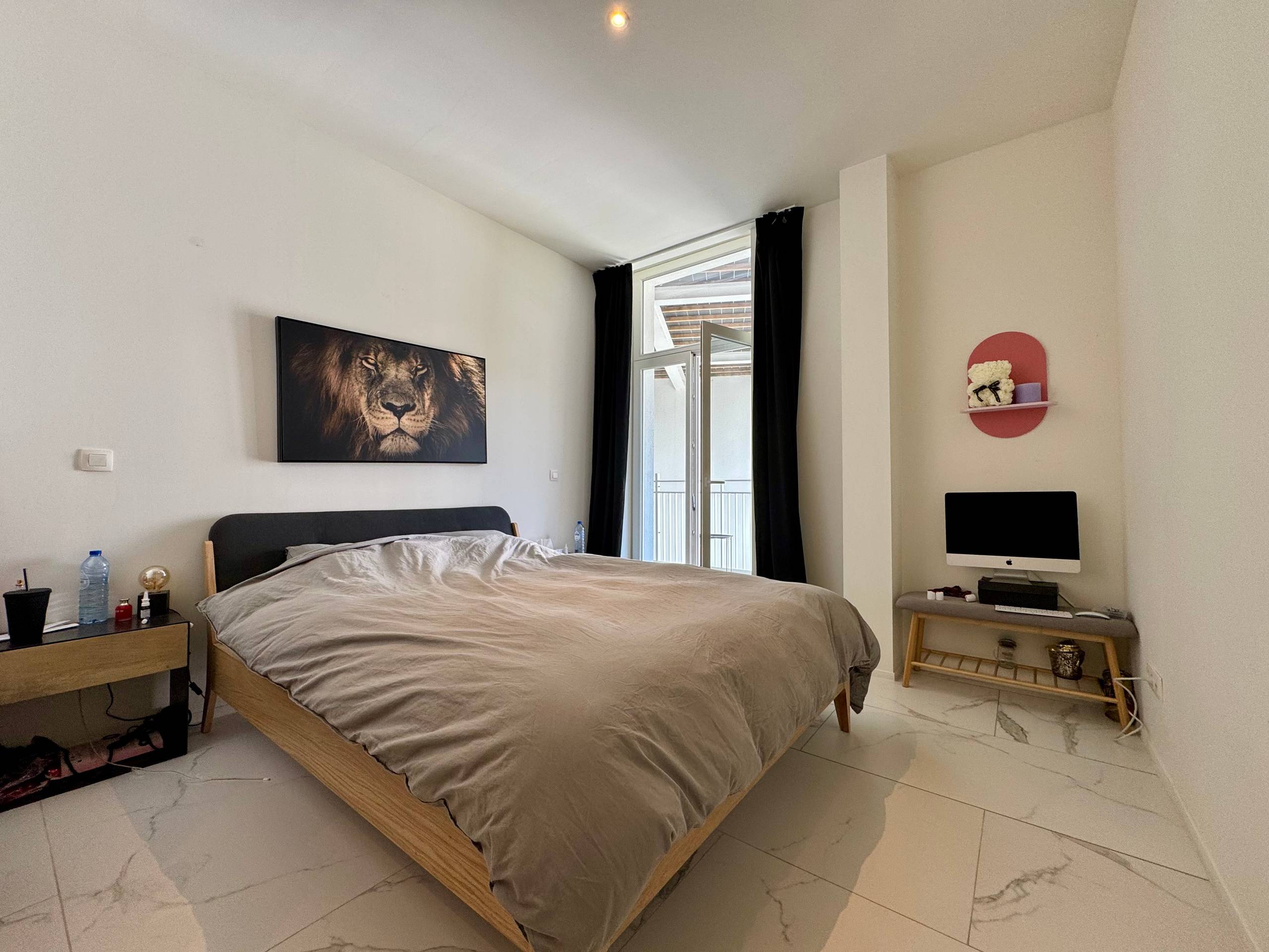 Nieuw appartement in een geklasseerd kasteel. - foto 4